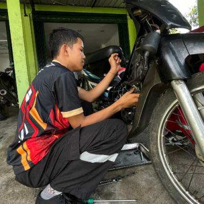 Panduan Lengkap Cara Memperbaiki Mesin Motor Sendiri
