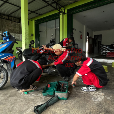 Begini Perawatan Motor untuk Pemula yang Wajib Kamu Tahu!